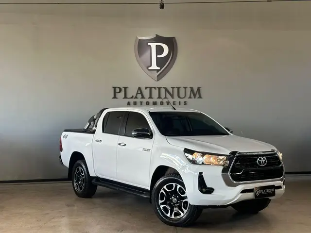 Carro Toyota Hilux SW4 2022 GRS 2.8 TB 4x4 Diesel Automatico