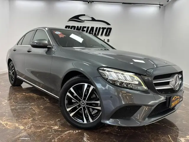 Carro Mercedes-Benz C 180  2020 Avantgarde 1.6 CGI Gasolina (Aut)