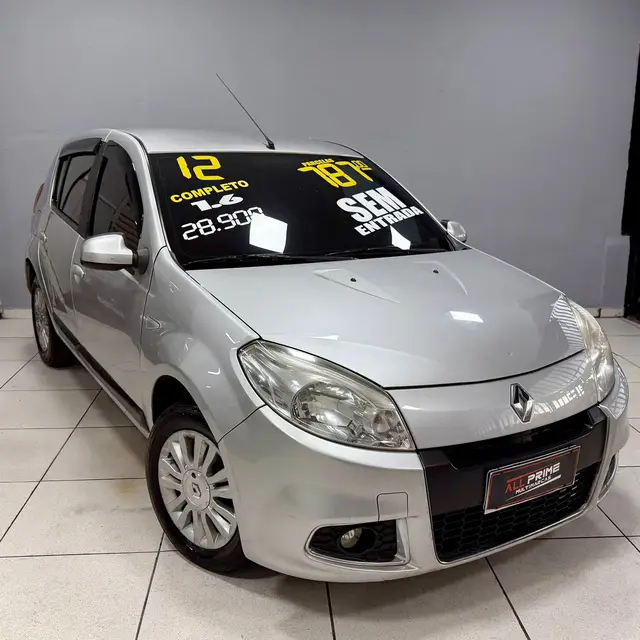 Carro Renault Sandero 2012 Privilège 1.6 8V Hi-Torque (flex)
