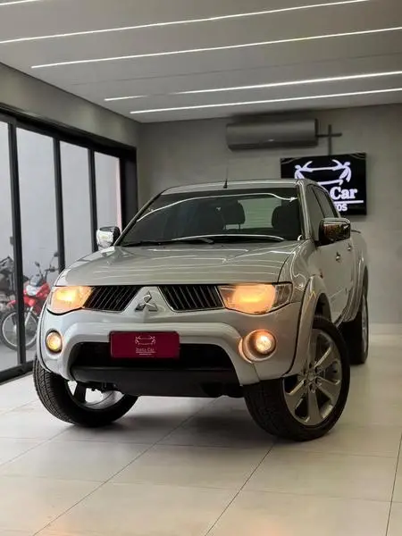 Carro Mitsubishi L200 Triton Sport 2010 L 200 Triton HPE 4x4 3.2 (aut) (cab. dupla)