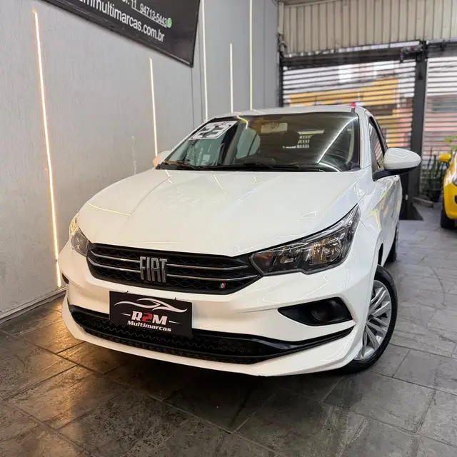 Carro Fiat Cronos 2023 Drive 1.0 (Flex) MT