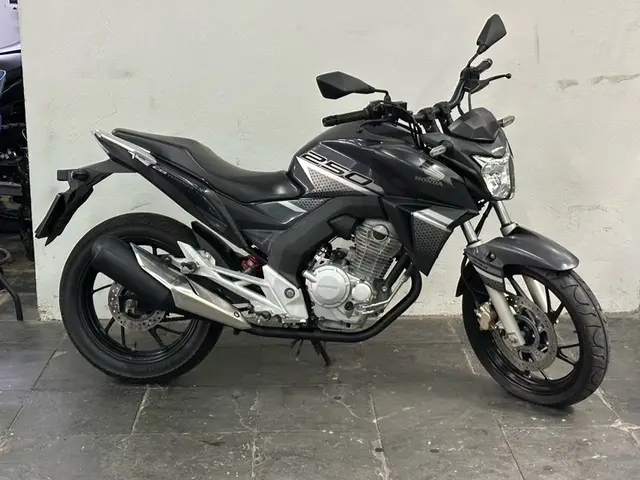Moto Honda CB 250F Twister 2022 (CBS)
