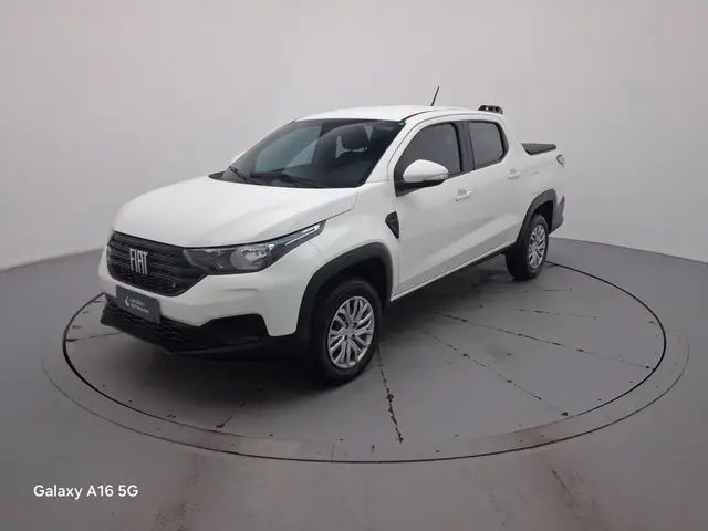 Carro Fiat Strada 2025 Volcano 1.3 Flex 8V CD Aut.