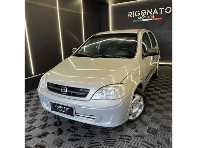 Carro Chevrolet Corsa Hatch 2005 Maxx 1.0