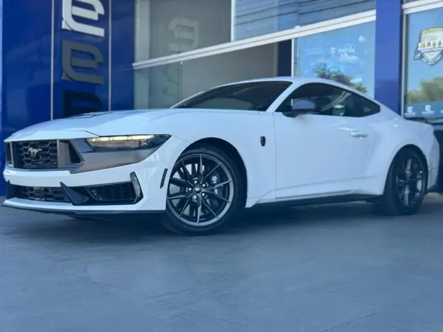 Carro Ford Mustang 2025 GT Performance