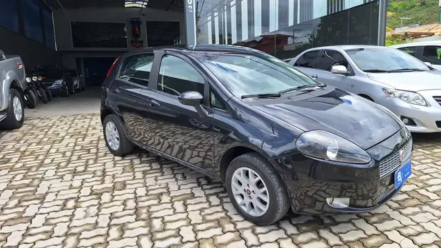 Carro Fiat Punto 2012 Essence 1.6 16V (Flex)