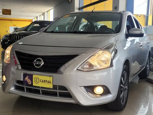 Carro Nissan Versa 2018 1.6 16V SL FlexStart (Flex)