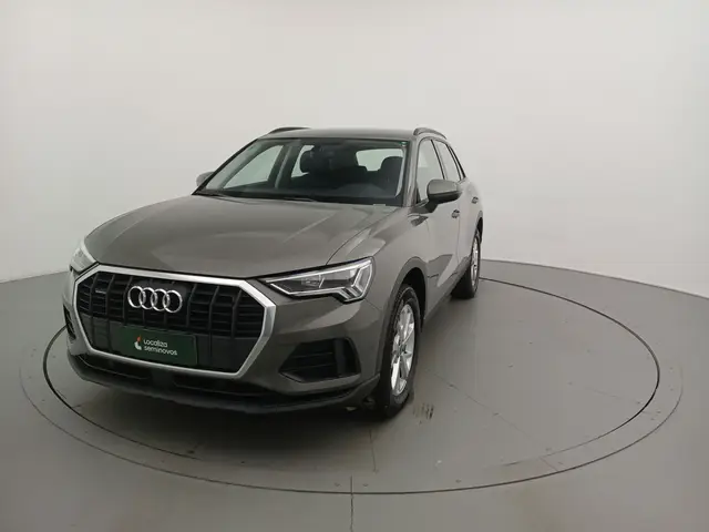 Carro Audi Q3 2024 Prestige 2.0 TFSI Tiptr.Quatro