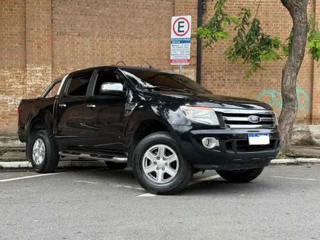 Carro Ford Ranger Cabine Dupla 2014 Ranger 2.5 Flex 4x2 CD XLT