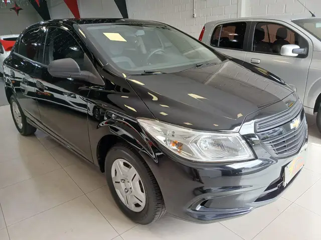 Carro Chevrolet Onix 2016 1.0 LS SPE/4