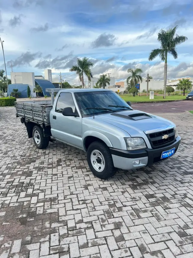Carro Chevrolet S10 Cabine Simples 2011 S10 Colina 4x2 2.8 Turbo Electronic (Cab Simples)