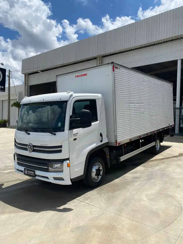 Caminhão Volkswagen 9.170 2023 Delivery 2p (diesel)(E5)