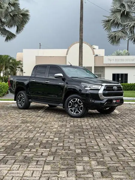 Carro Toyota Hilux Cabine Dupla 2021 SRX 2.8 TDI CD 4x4 (Aut)