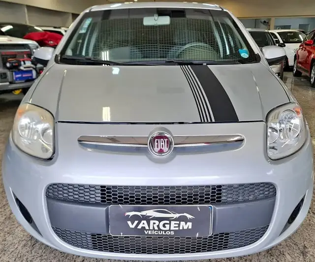Carro Fiat Palio 2013 Attractive 1.4 8V (Flex)