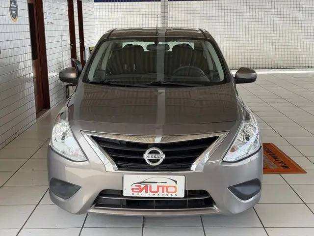 Carro Nissan Versa 2018 1.6 16V SV FlexStart CVT (Flex)
