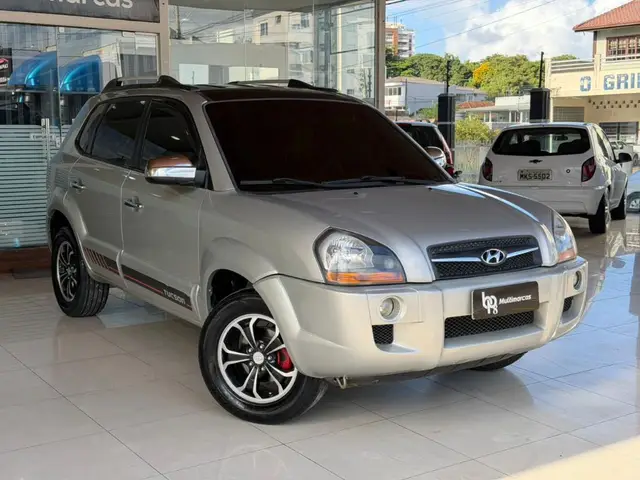 Carro Hyundai Tucson 2011 GL 2.0 16V