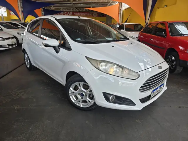 Carro Ford New Fiesta Hatch 2015 New Fiesta SE 1.6 16V