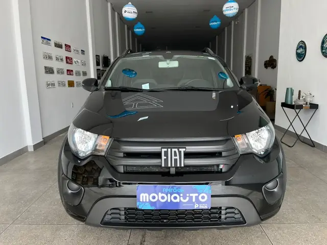 Carro Fiat Mobi 2022 Trekking 1.0 (Flex)
