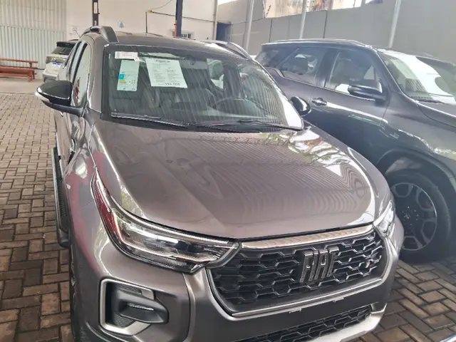 Carro Fiat Strada 2026 Ranch CD 1.0 Turbo