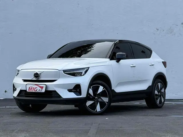 Carro Volvo C40 2024 Recharge Plus (Elétrico)