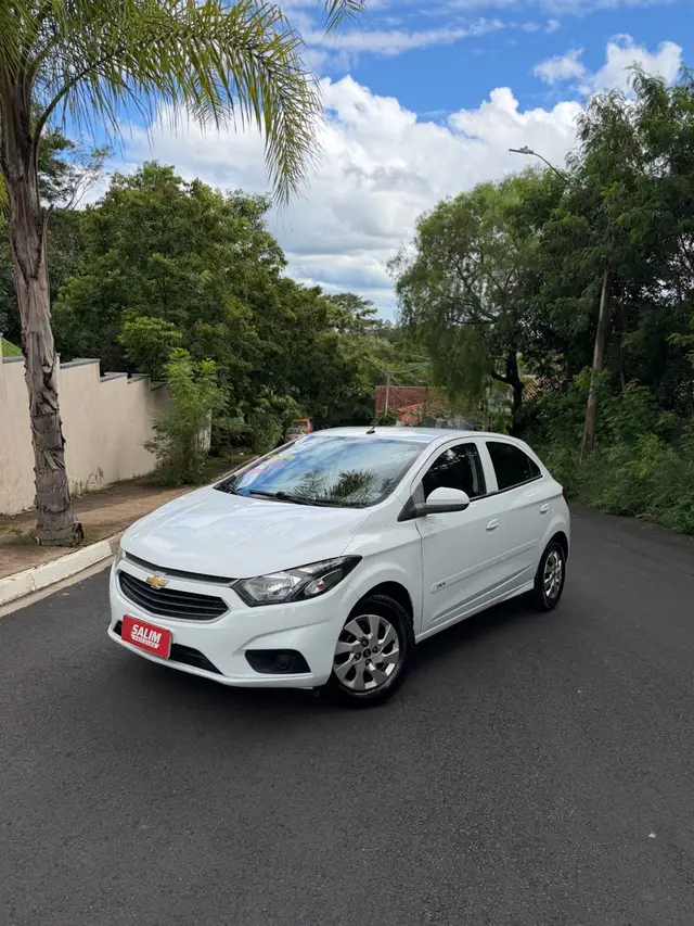 Carro Chevrolet Onix 2019 1.0 LT SPE/4