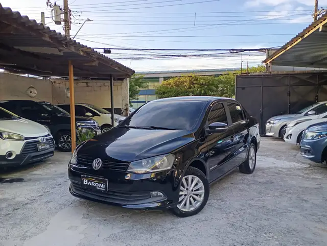 Carro Volkswagen Voyage 2015 1.0 TEC Comfortline (Flex)