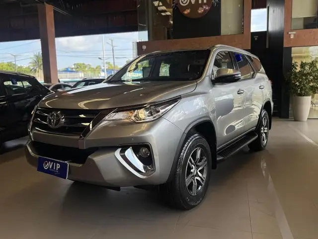 Carro Toyota SW4 2019 2.7 SRV 7L 4x2 (Aut) (Flex)