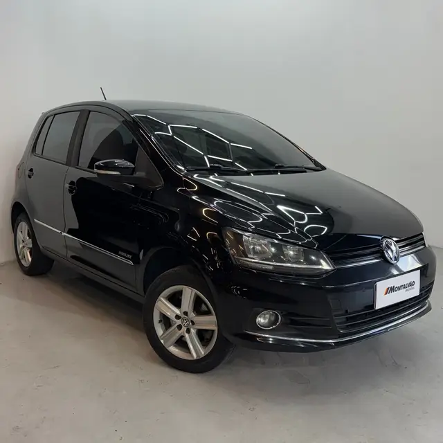 Carro Volkswagen Fox 2016 1.6 16v MSI Highline (Flex)