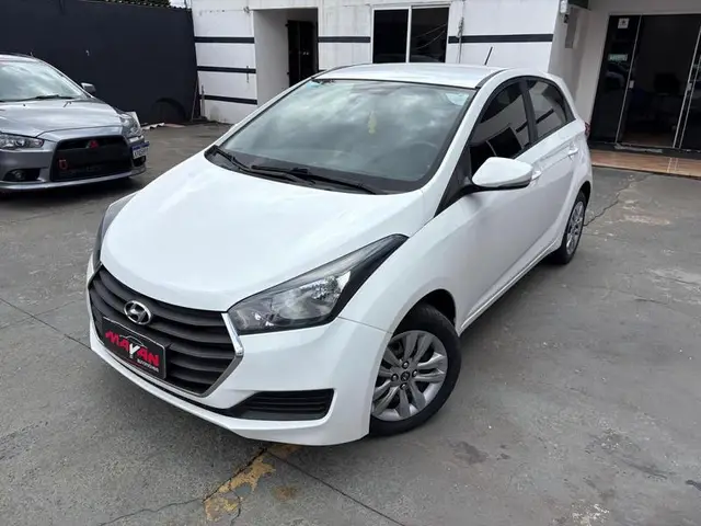 Carro Hyundai HB20 2018 1.6 Comfort Plus (Flex)