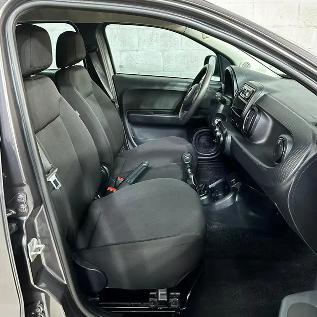 Carro Fiat Mobi 2024 Like 1.0