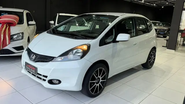 Carro Honda Fit 2013 DX 1.4 (Flex)