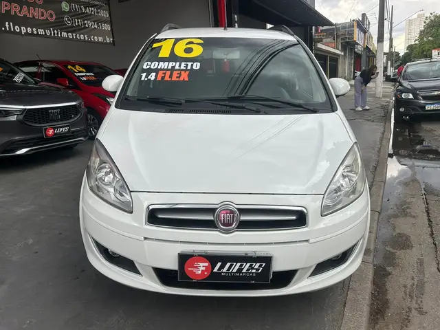Carro Fiat Idea 2016 Attractive 1.4 8V (Flex)