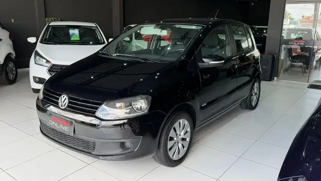 Carro Volkswagen Fox 2013 1.6 VHT (Flex)