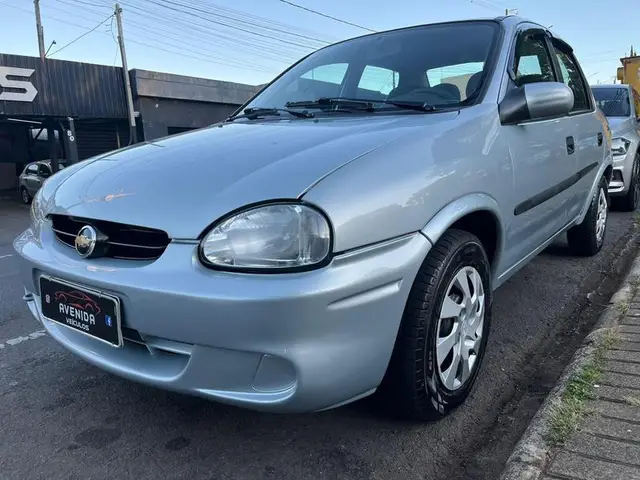 Carro Chevrolet Classic 2006 Corsa Sedan  Life 1.0 (Flex)