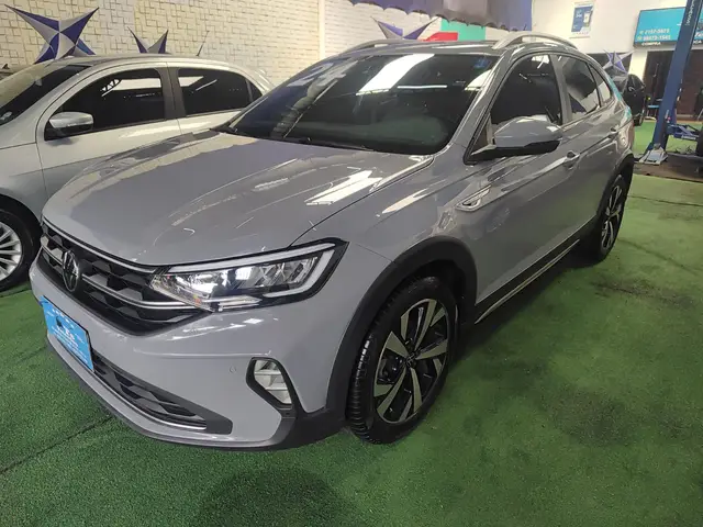 Carro Volkswagen Nivus 2024 Highline 200 TSI