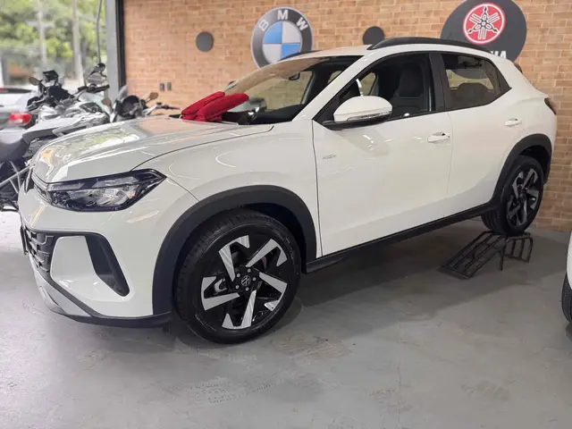 Carro Volkswagen Tera 2026 High