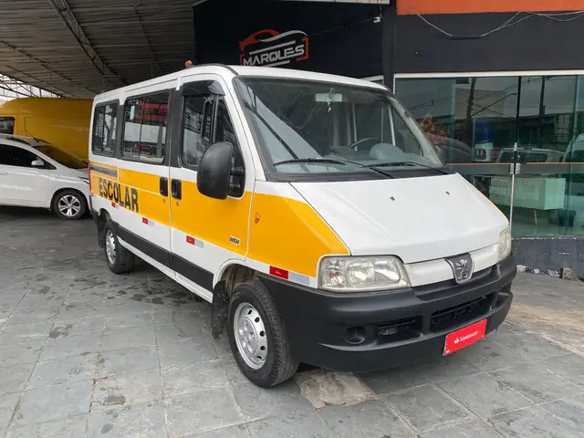 Carro Peugeot Boxer 2012 Van 320M 2.3 TD 16L