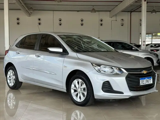 Carro Chevrolet Onix 2021 LT 1.0 Turbo (Flex)