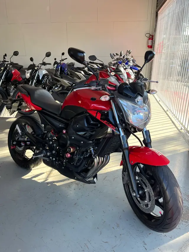 Moto Yamaha XJ6 N 2012 XJ6 N/ABS