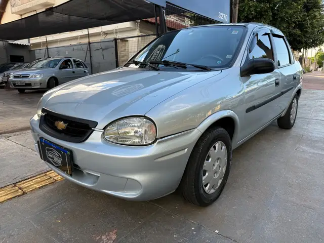 Carro Chevrolet Classic 2010 Life 1.0 VHCE (Flex)