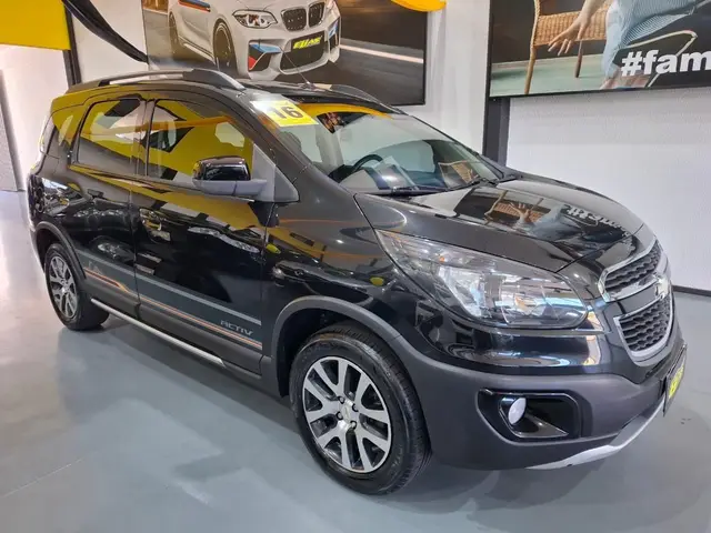 Carro Chevrolet Spin 2016 Activ 1.8 (Flex) (Aut)