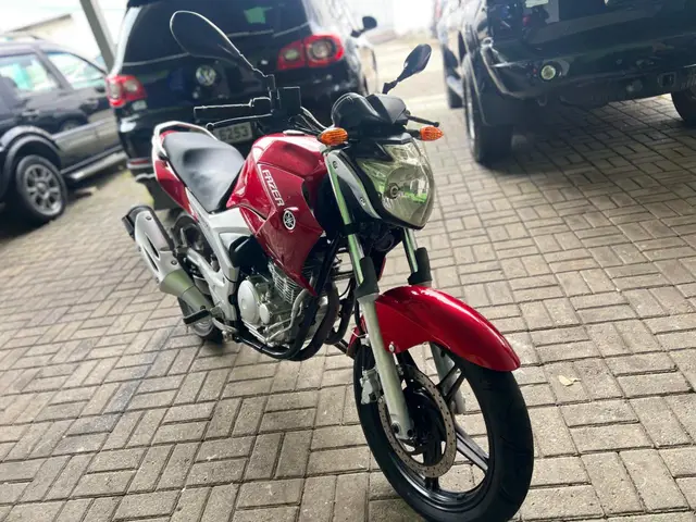 Moto Yamaha YS 250 Fazer 2012 250cc