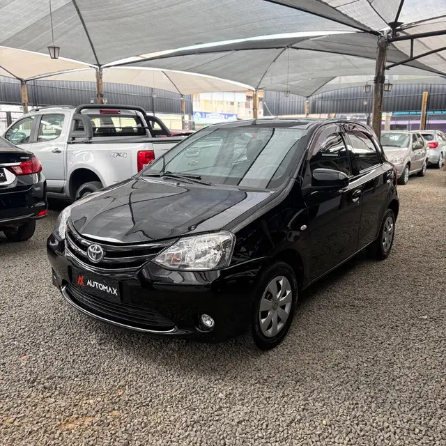 Carro Toyota Etios 2016 X 1.3 (Flex)
