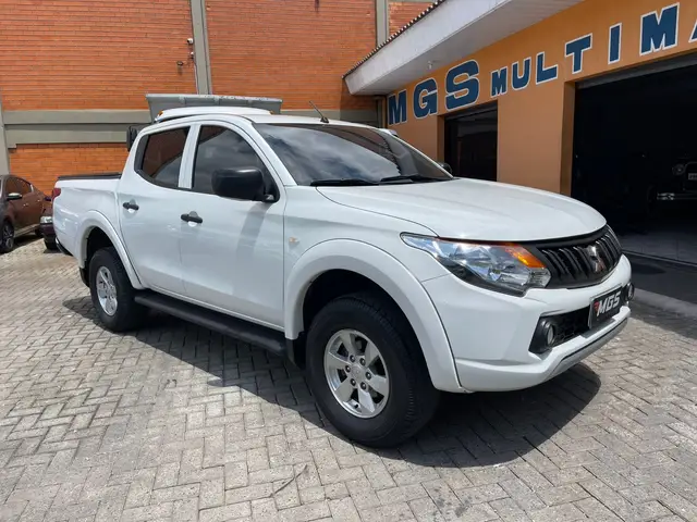 Carro Mitsubishi L200 Triton Sport 2023 GLS 2.4