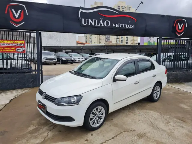 Carro Volkswagen Voyage 2015 1.6 Trendline (Flex)