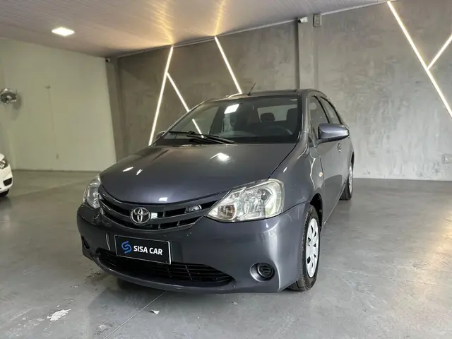 Carro Toyota Etios Sedan 2014 XS 1.5 (Flex)