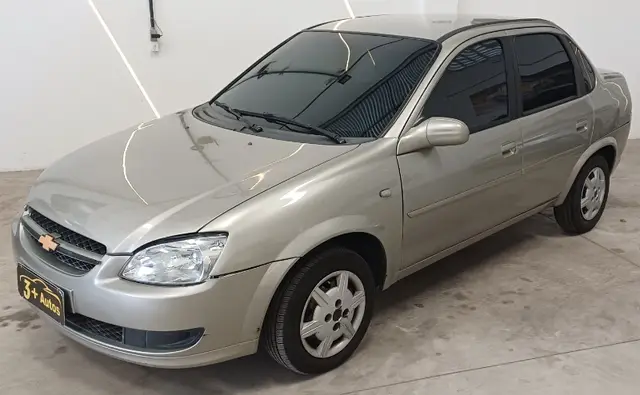 Carro Chevrolet Classic 2011 1.0 VHC (Flex)