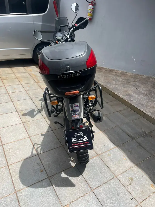 Moto Royal Enfield Himalayan 2023 411 cc