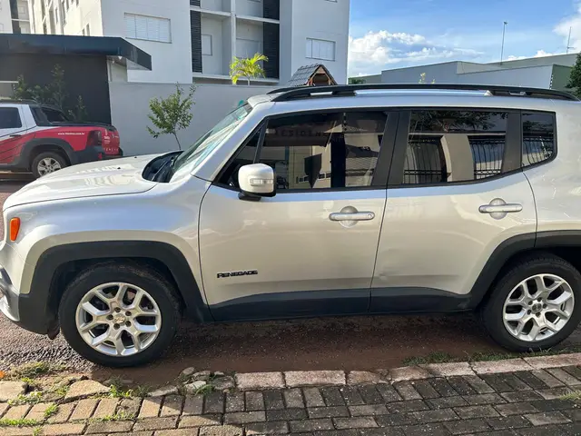 Carro Jeep Renegade 2017 Longitude 1.8 4x2 (Aut) (Flex)