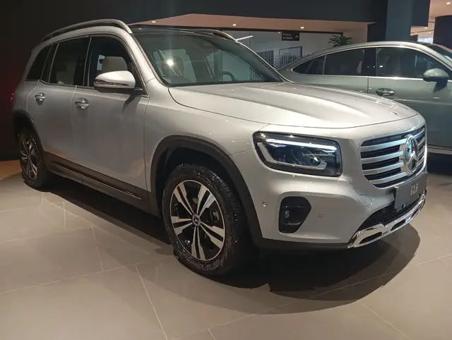 Carro Mercedes-Benz GLB 220 2026 Progressive